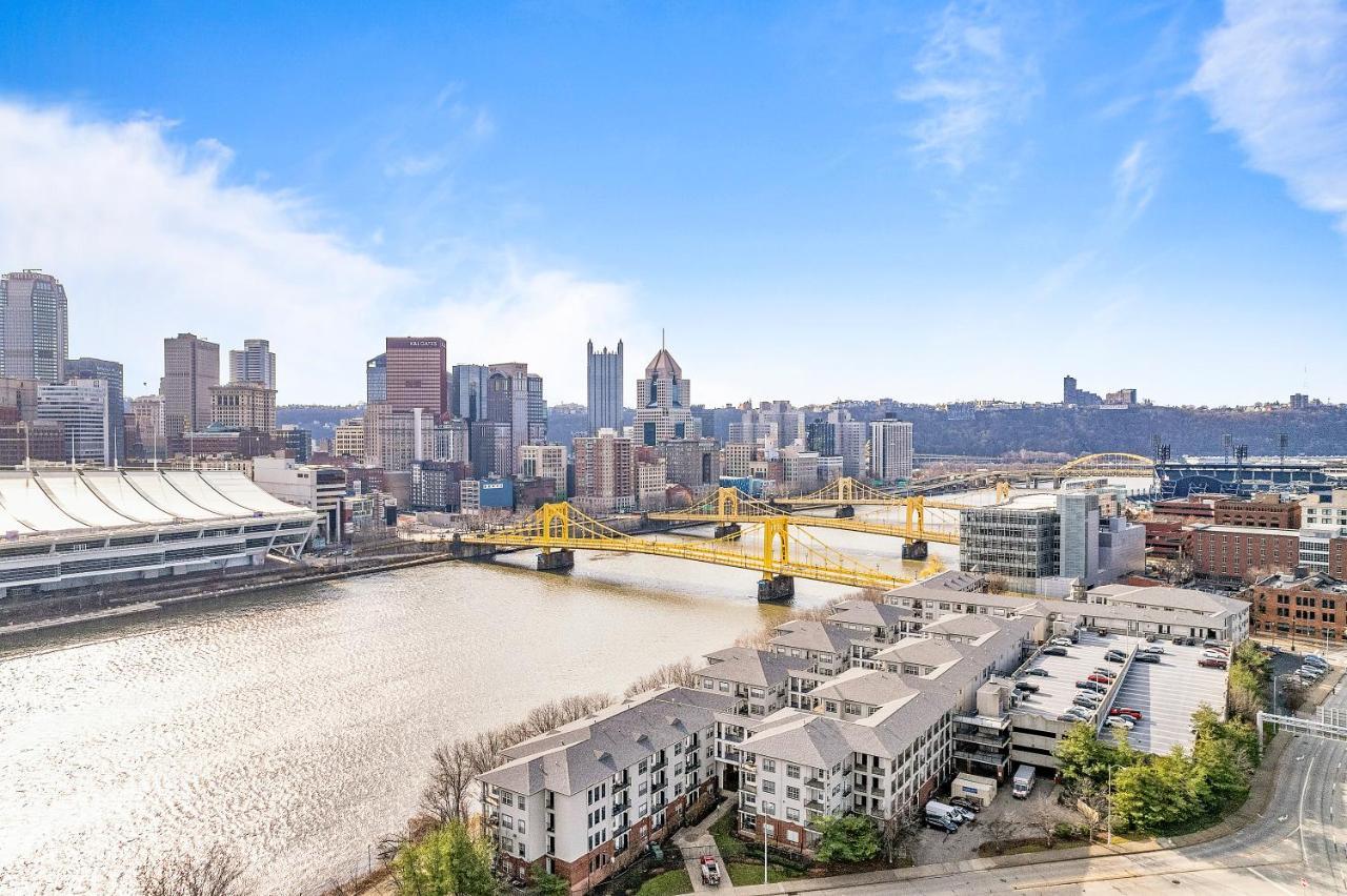 Frontdesk Bracken House Apts North Shore بيتسبرغ المظهر الخارجي الصورة