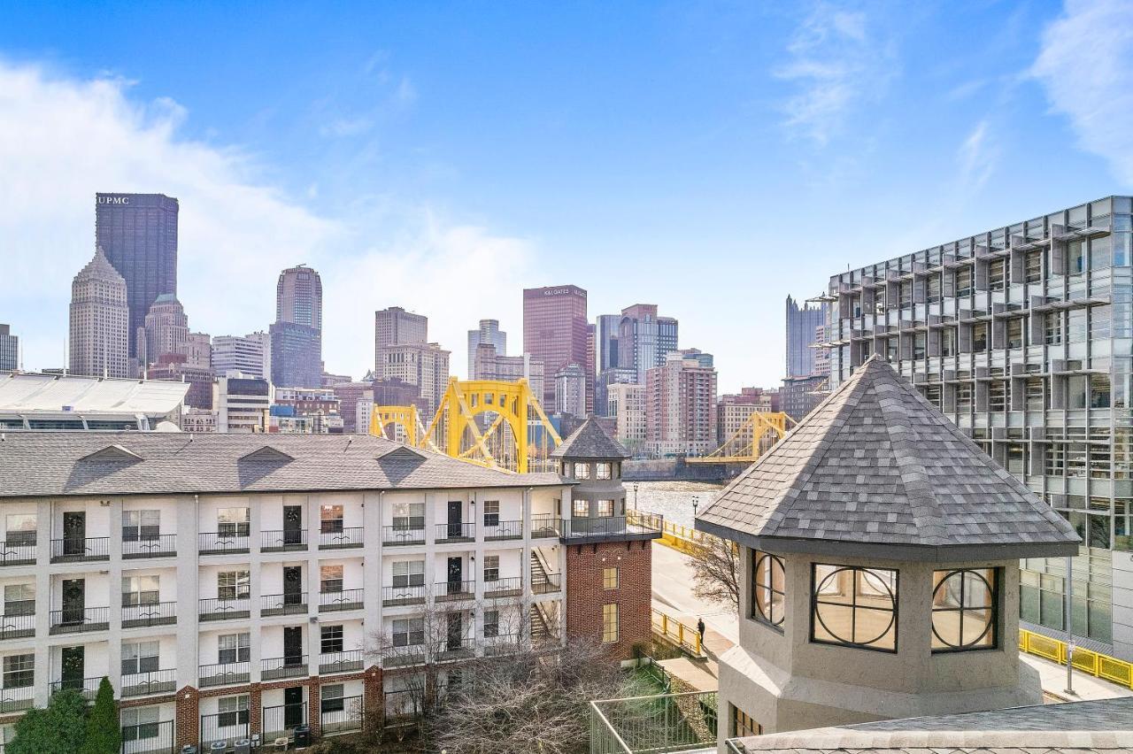 Frontdesk Bracken House Apts North Shore بيتسبرغ المظهر الخارجي الصورة
